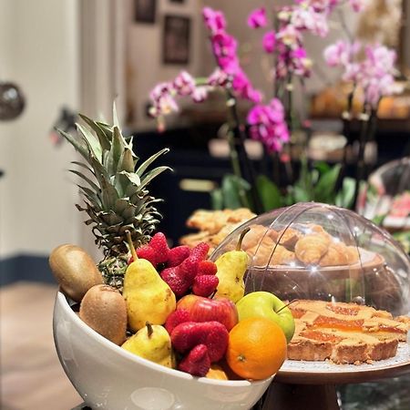Nemi Hotel ミラノ エクステリア 写真