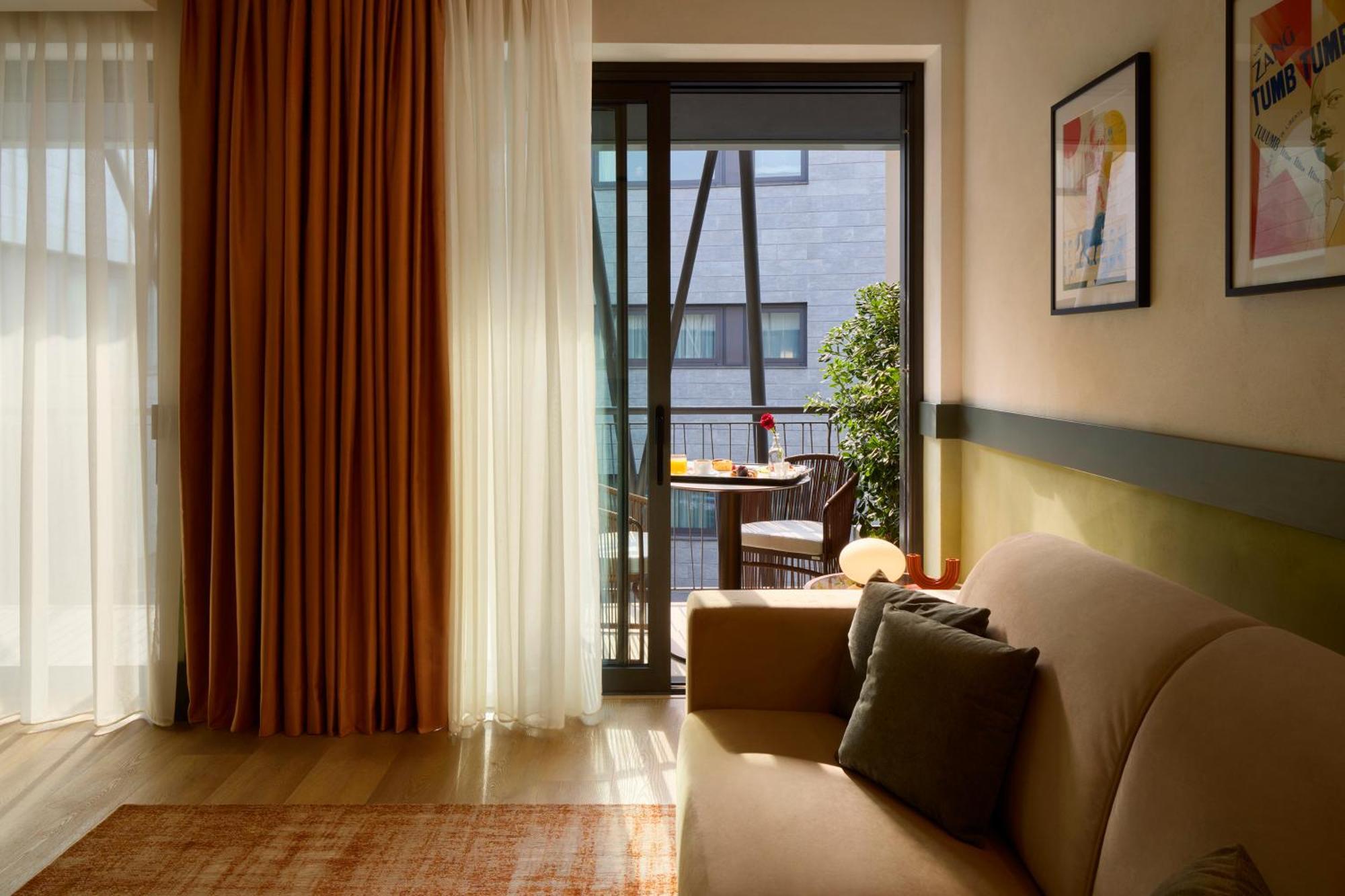 Nemi Hotel ミラノ エクステリア 写真